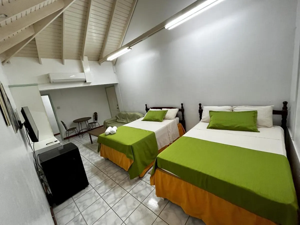 Guest house E.W.B. Properties Basseterre